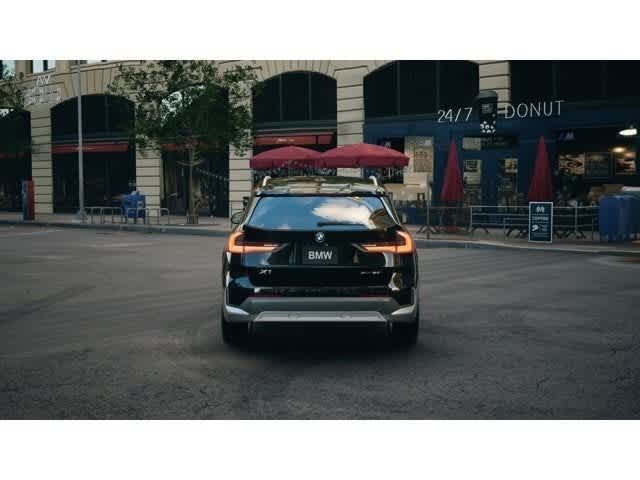 Thumbnail: 2025 BMW X1 - 5
