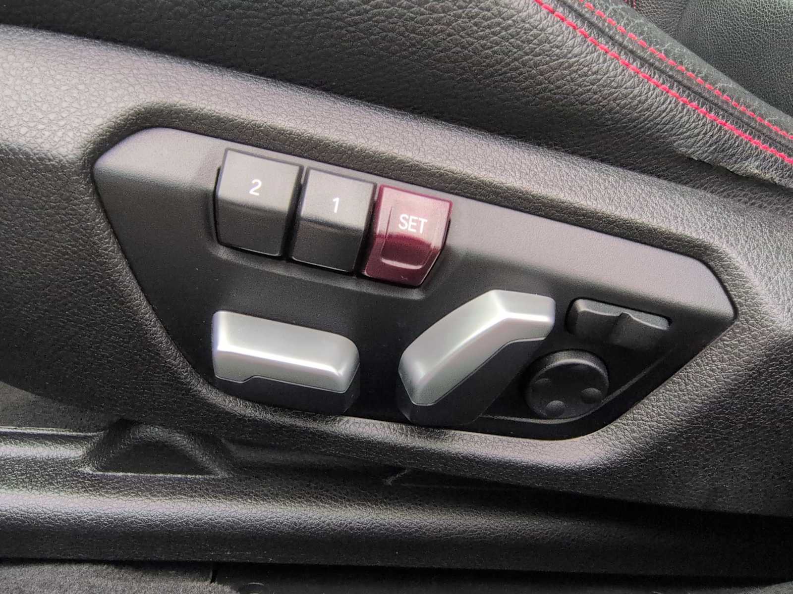 Thumbnail: 2017 BMW 3 Series - 17