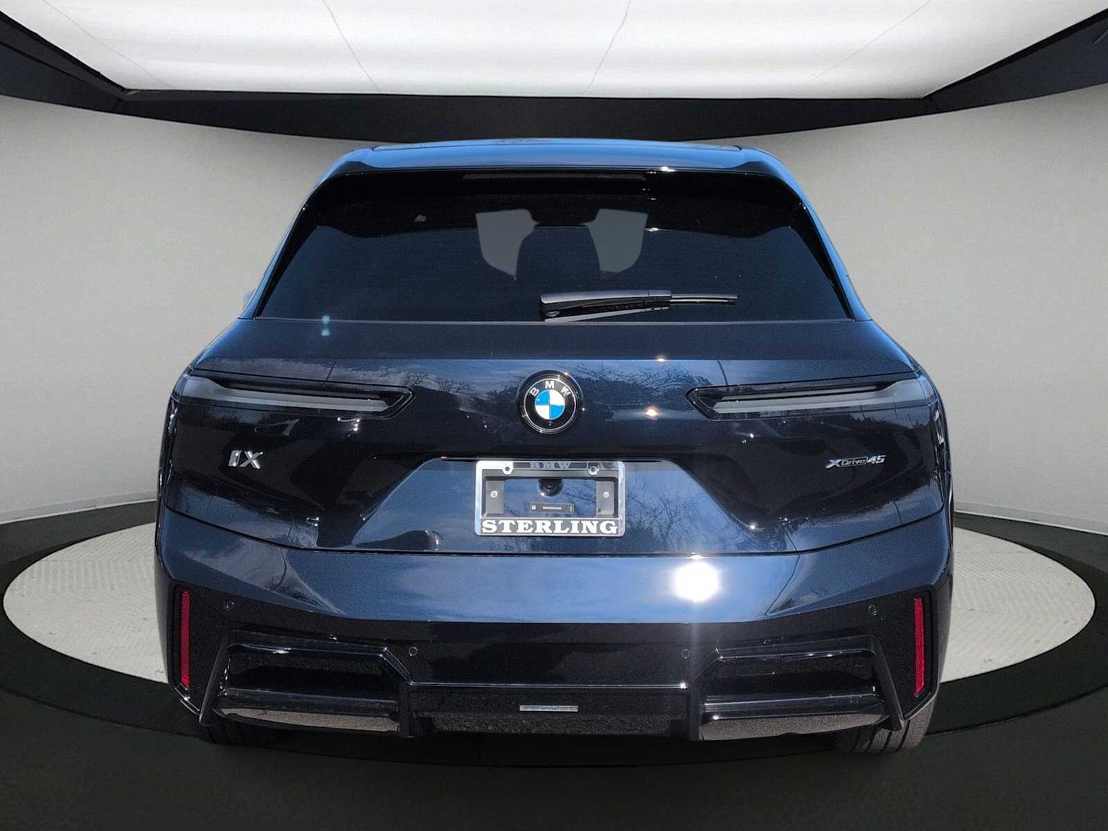 Thumbnail: 2026 BMW iX - 7