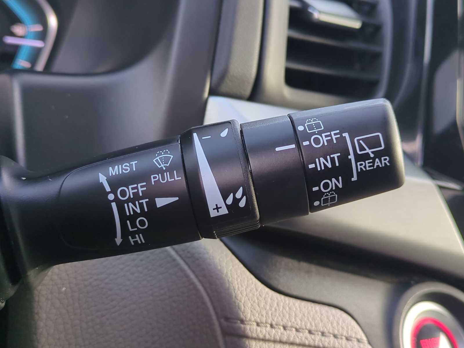 Thumbnail: 2018 Honda Odyssey - 27