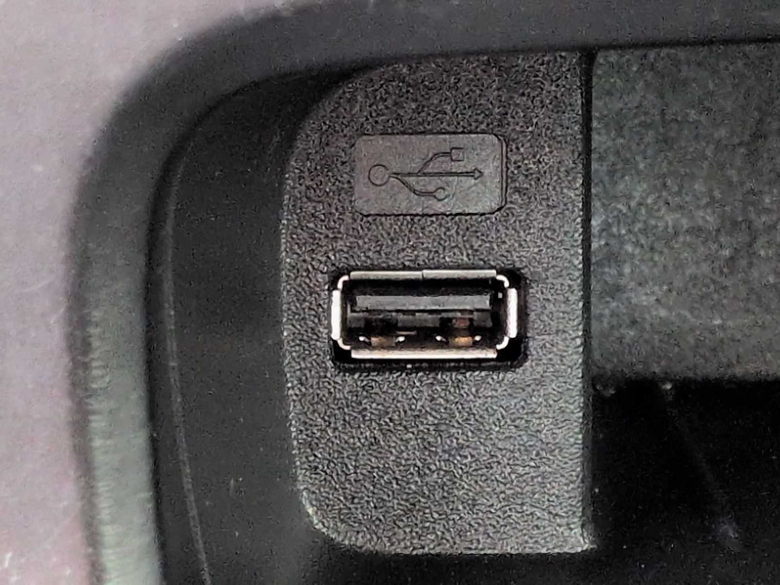 Thumbnail: 2018 Ford Focus - 29