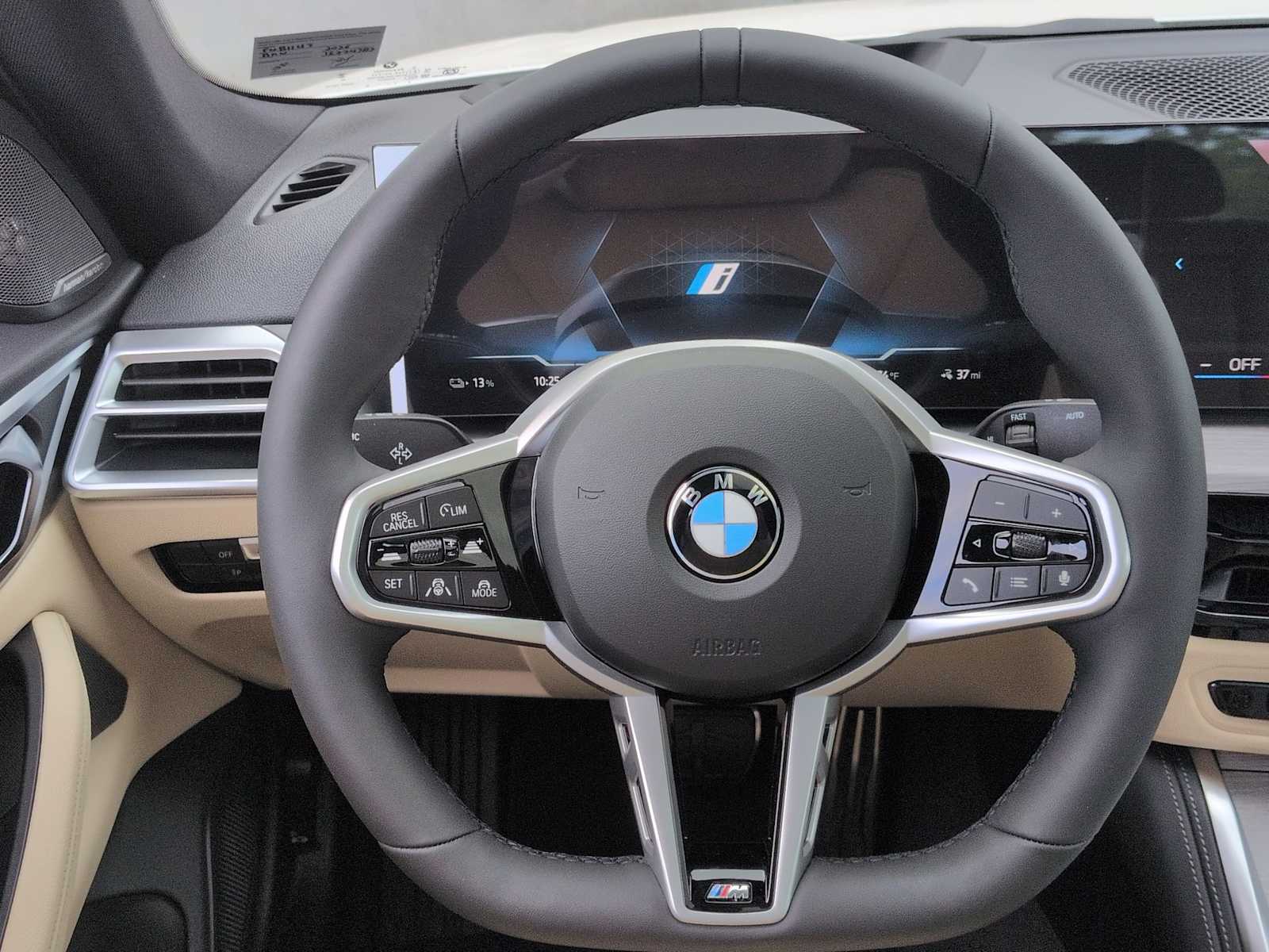 Thumbnail: 2026 BMW i4 - 25
