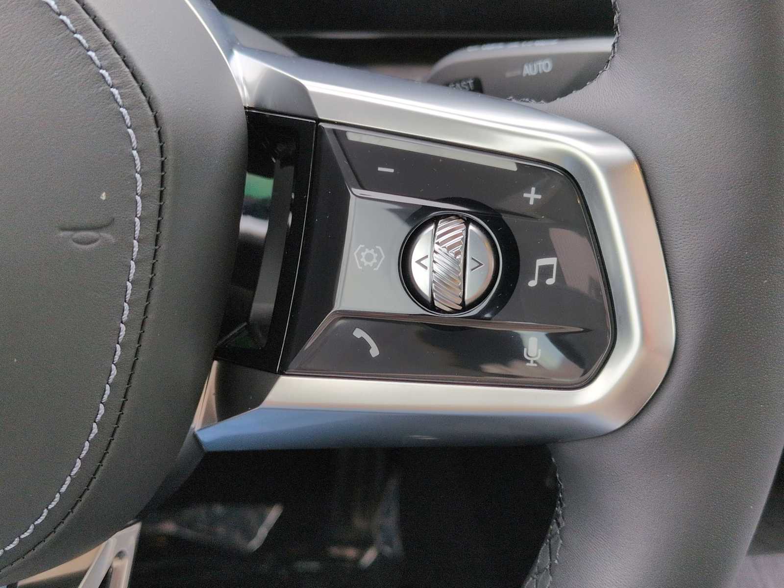 Thumbnail: 2025 BMW i7 - 27