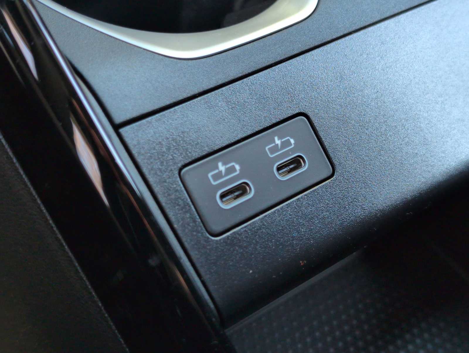 Thumbnail: 2026 BMW X2 - 32