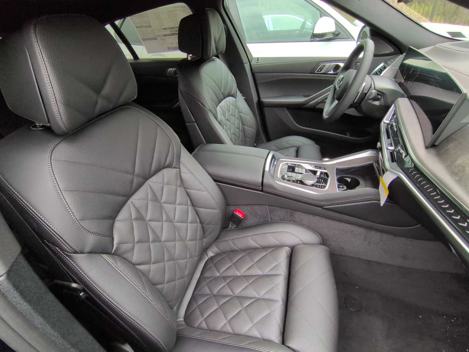 Thumbnail: 2026 BMW X6 - 24