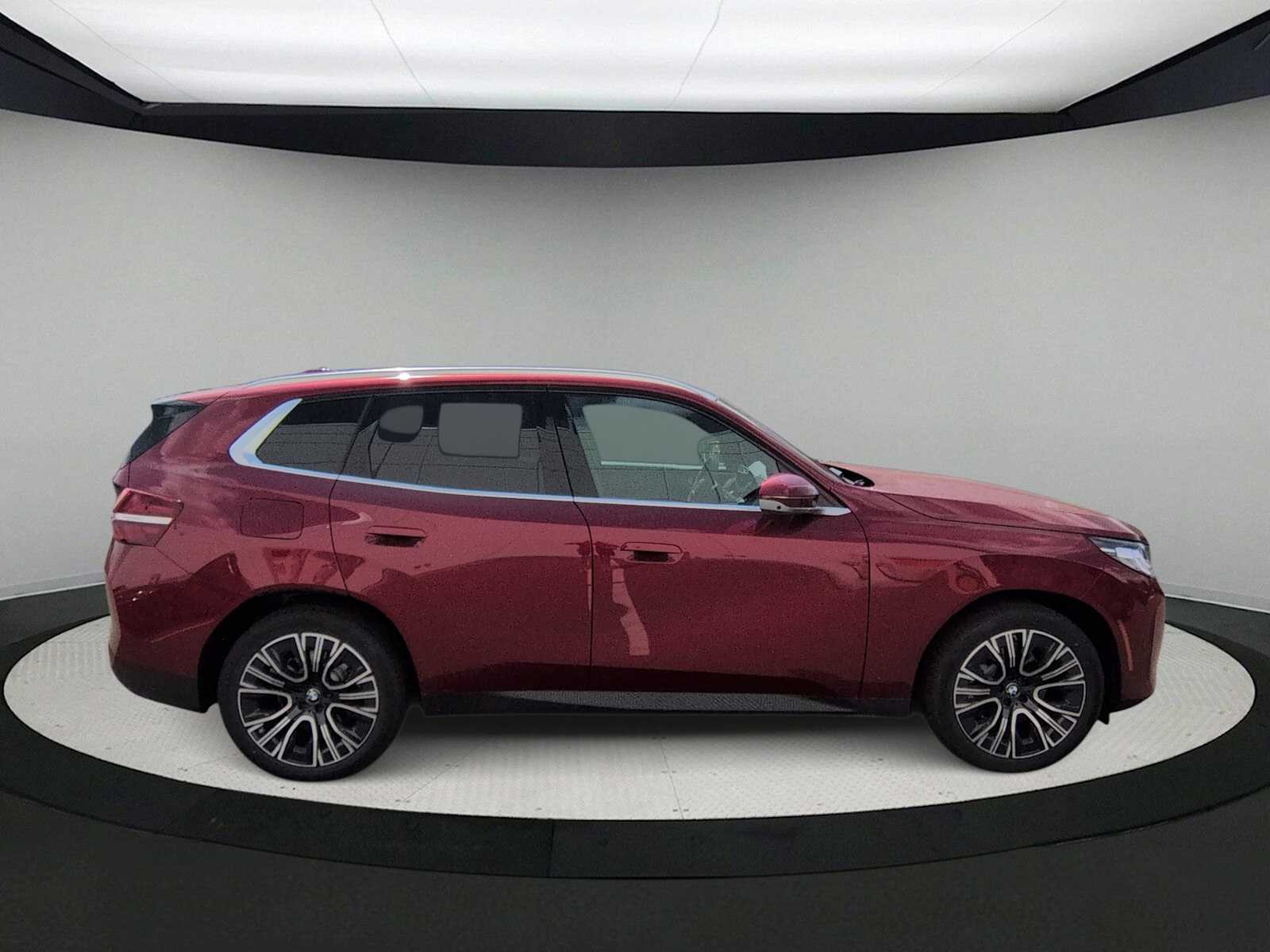 Thumbnail: 2026 BMW X3 - 9