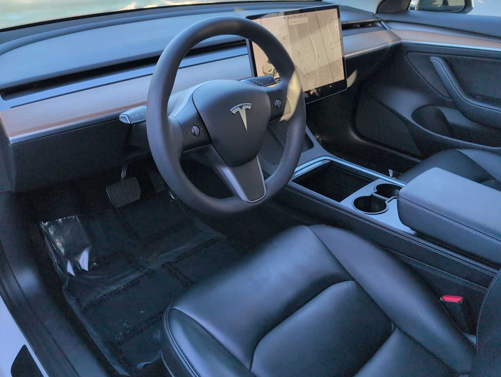 Thumbnail: 2021 Tesla Model 3 - 10