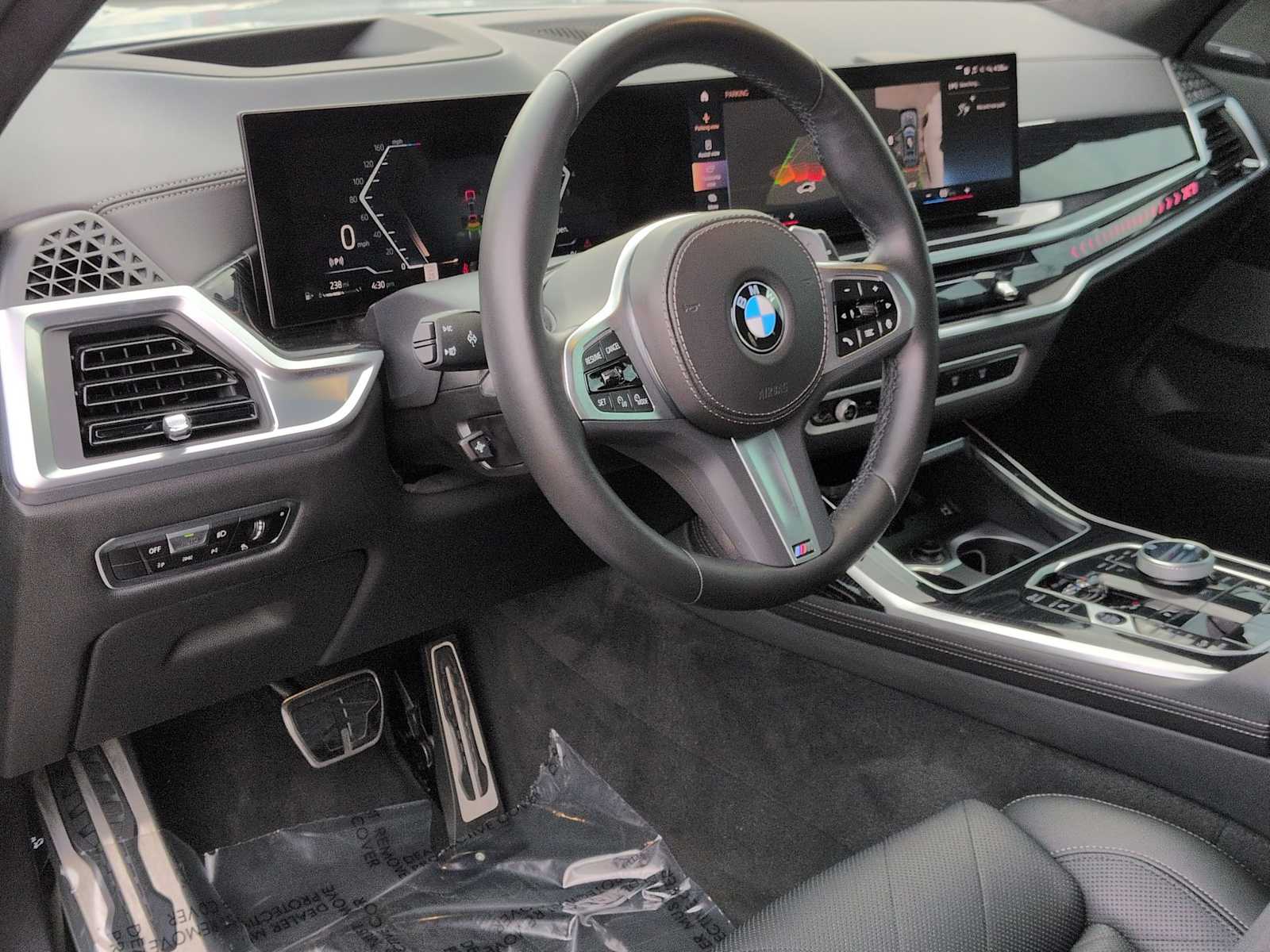 Thumbnail: 2023 BMW X7 - 16
