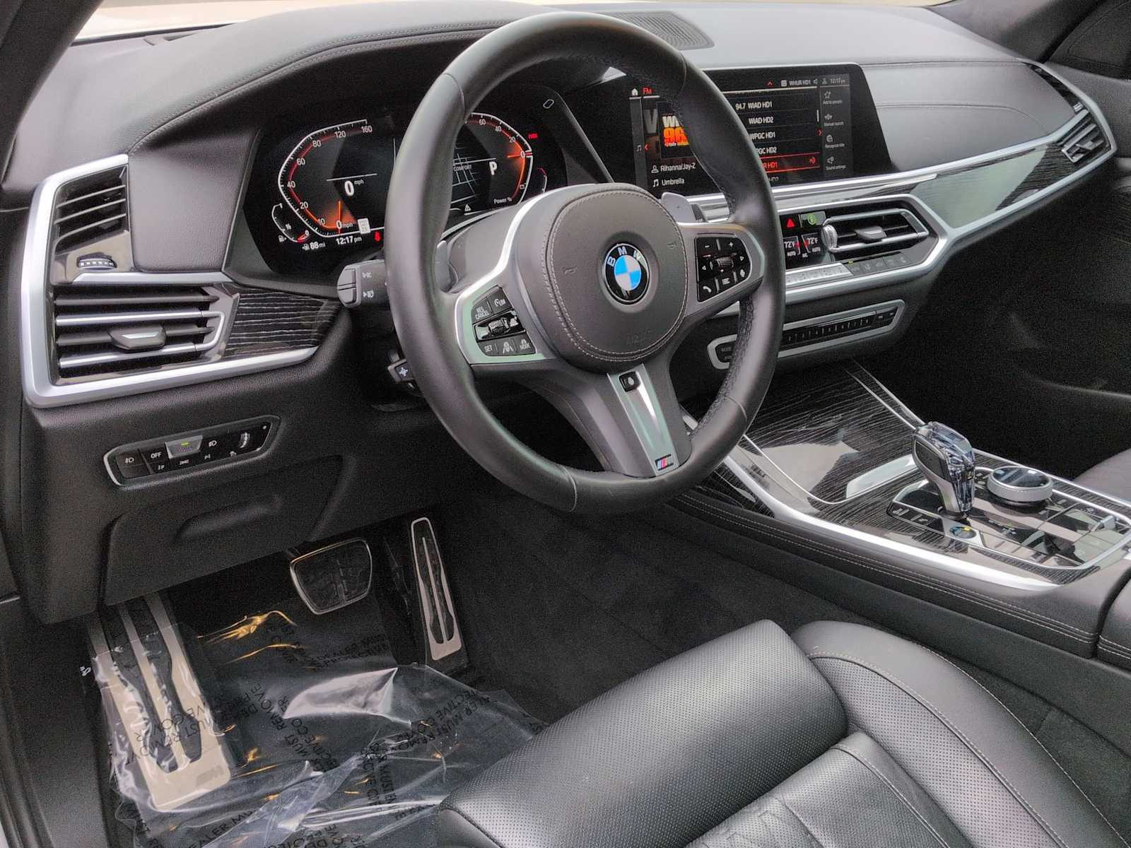 Thumbnail: 2022 BMW X7 - 16