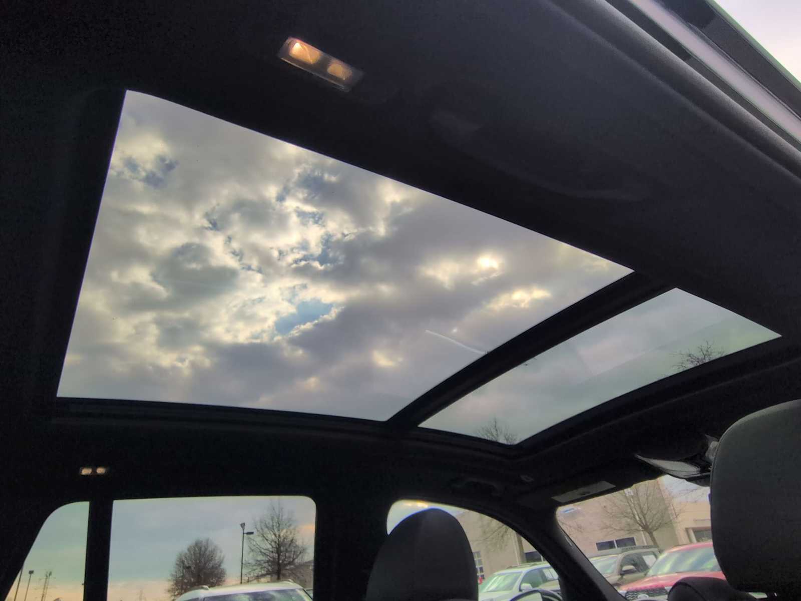 Thumbnail: 2015 Acura TLX - 23