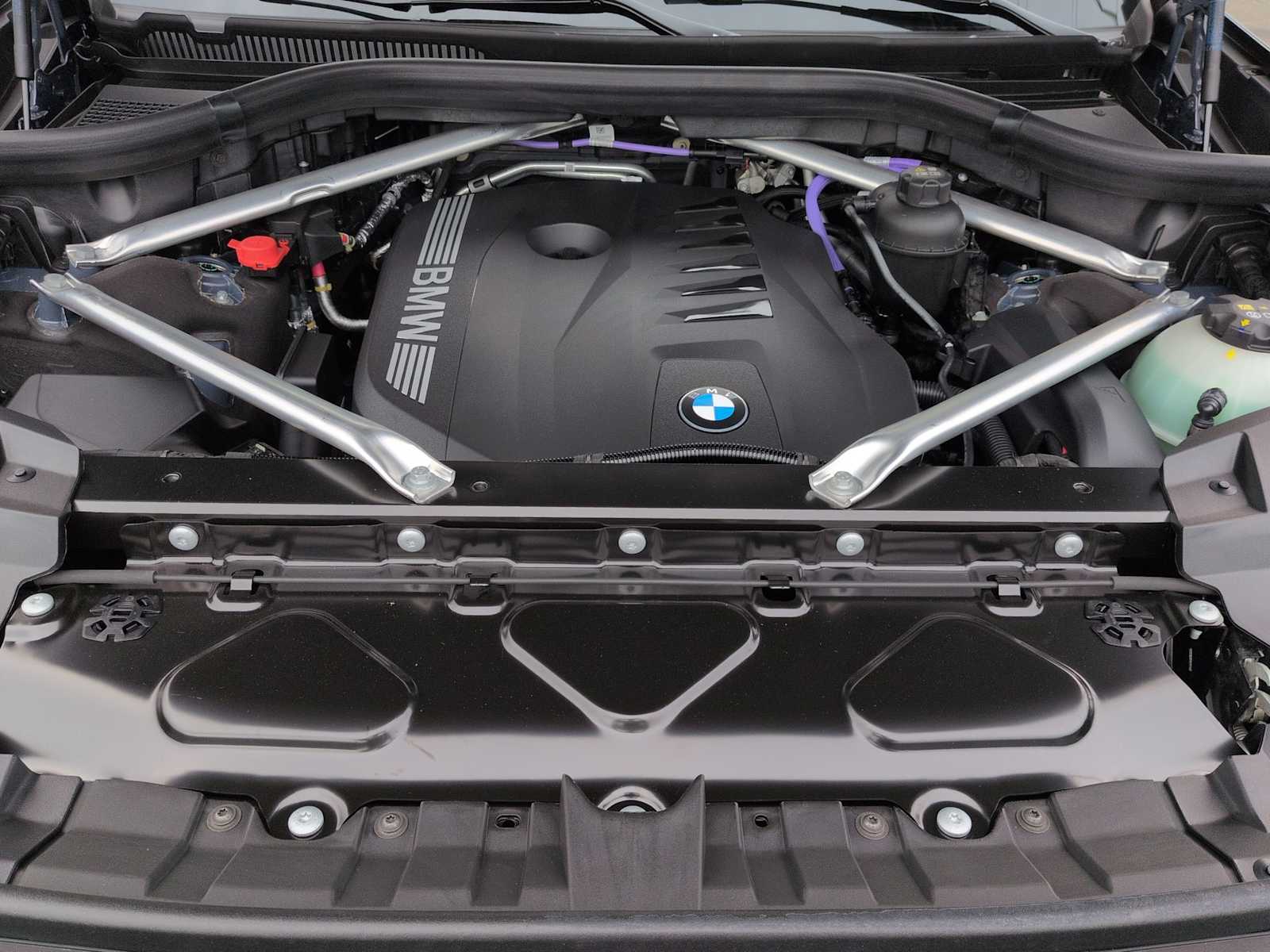 Thumbnail: 2027 BMW X7 - 15