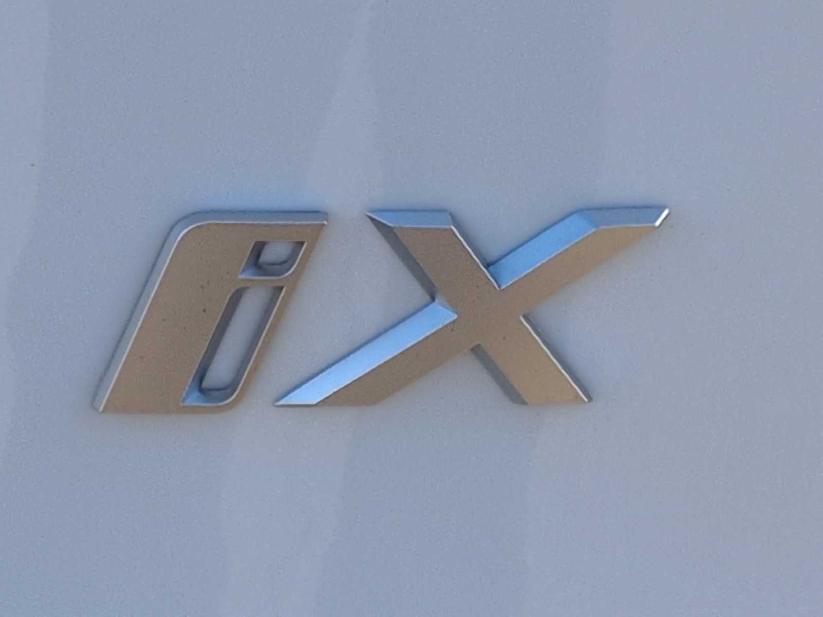 Thumbnail: 2026 BMW iX - 13