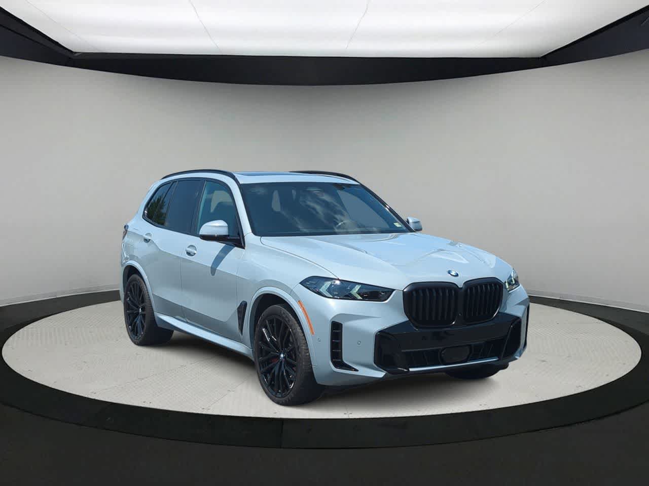 Thumbnail: 2024 BMW X5 - 2