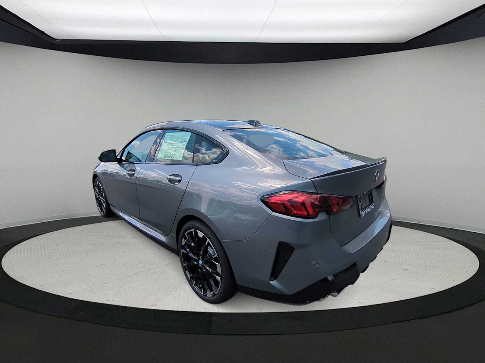Thumbnail: 2025 BMW 2 Series - 6