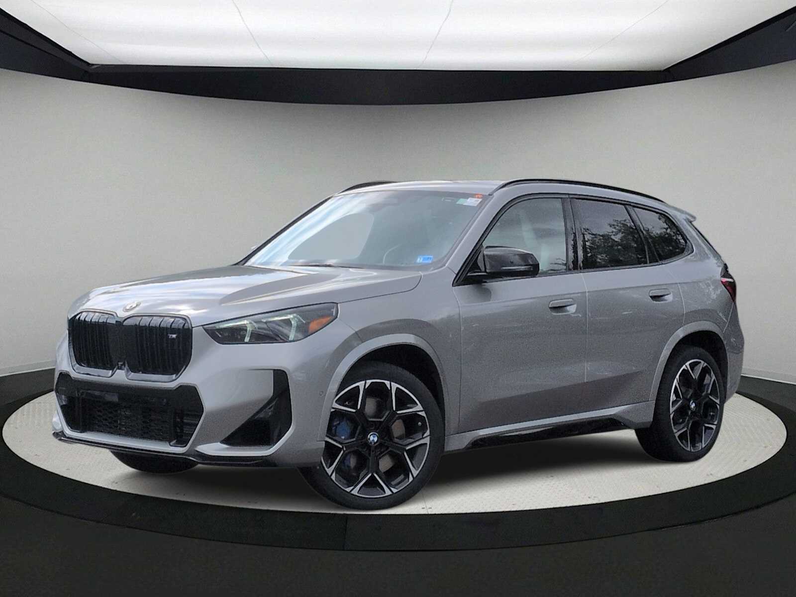 Thumbnail: 2026 BMW X1 - 1