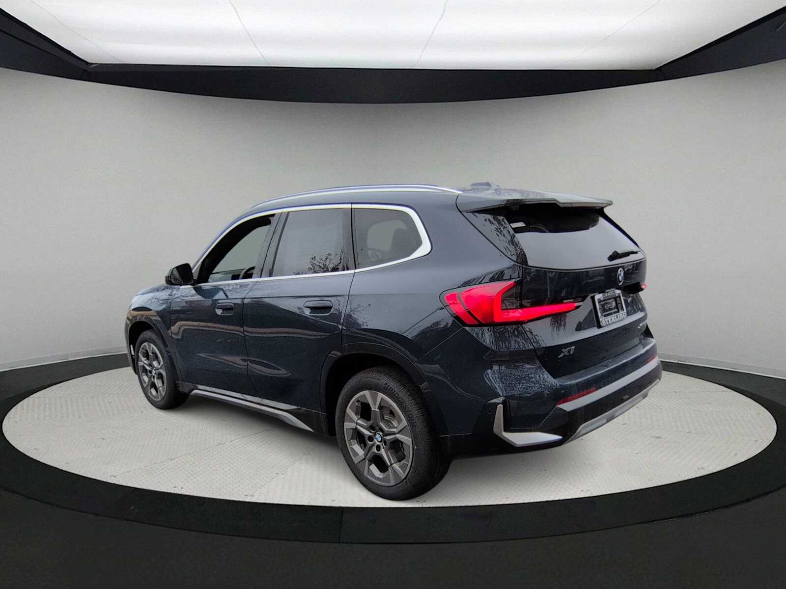 Thumbnail: 2026 BMW X1 - 6