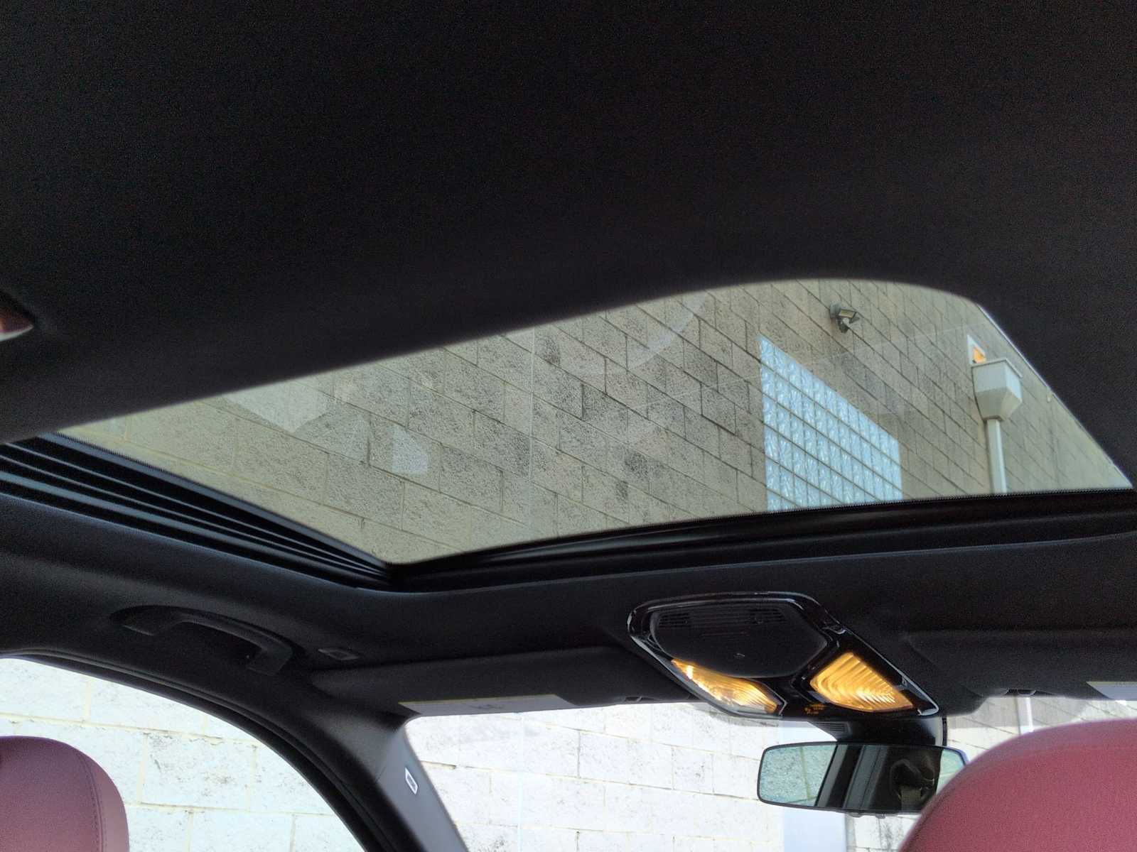 Thumbnail: 2023 BMW 3 Series - 23