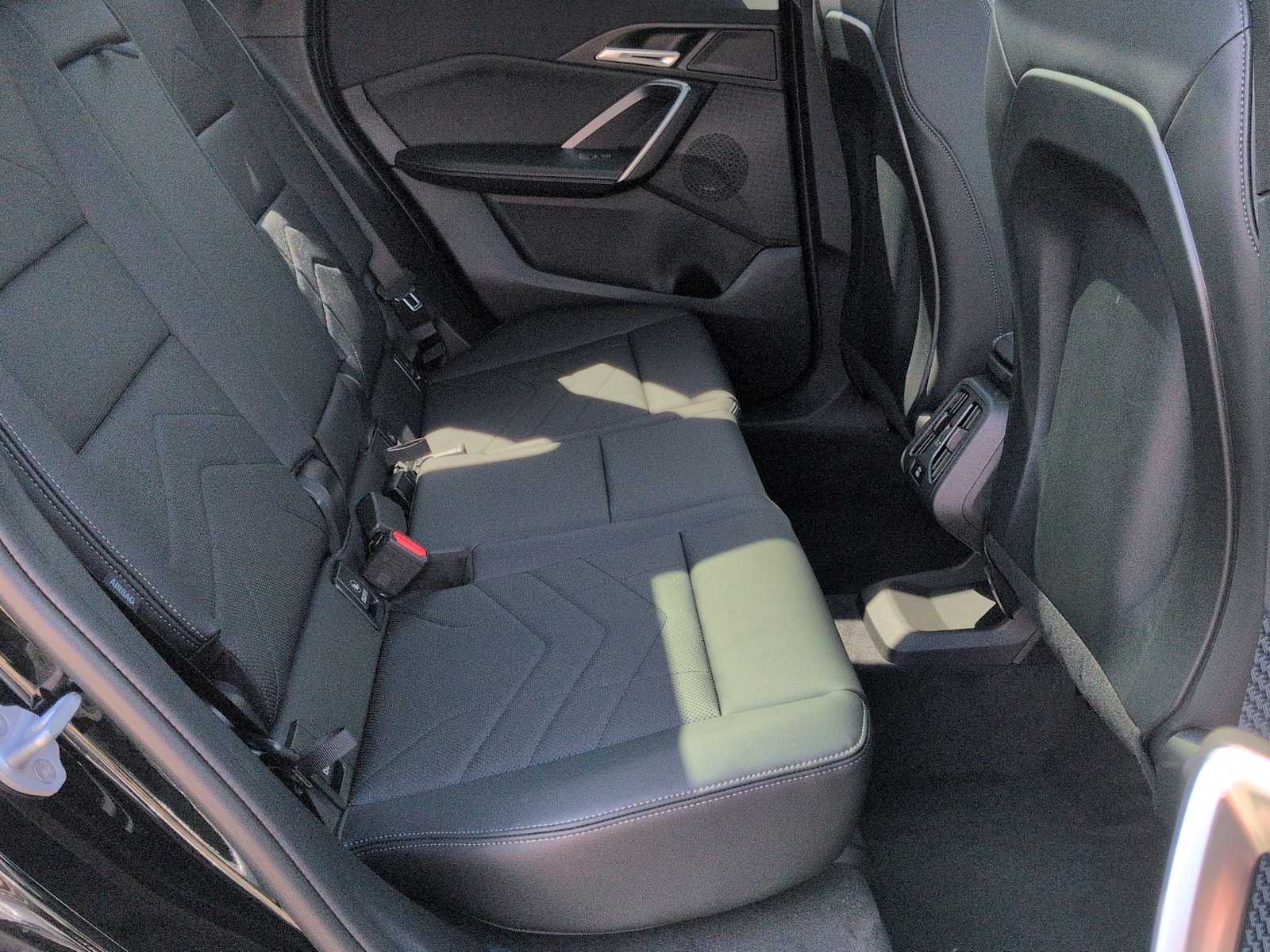 Thumbnail: 2026 BMW X1 - 22