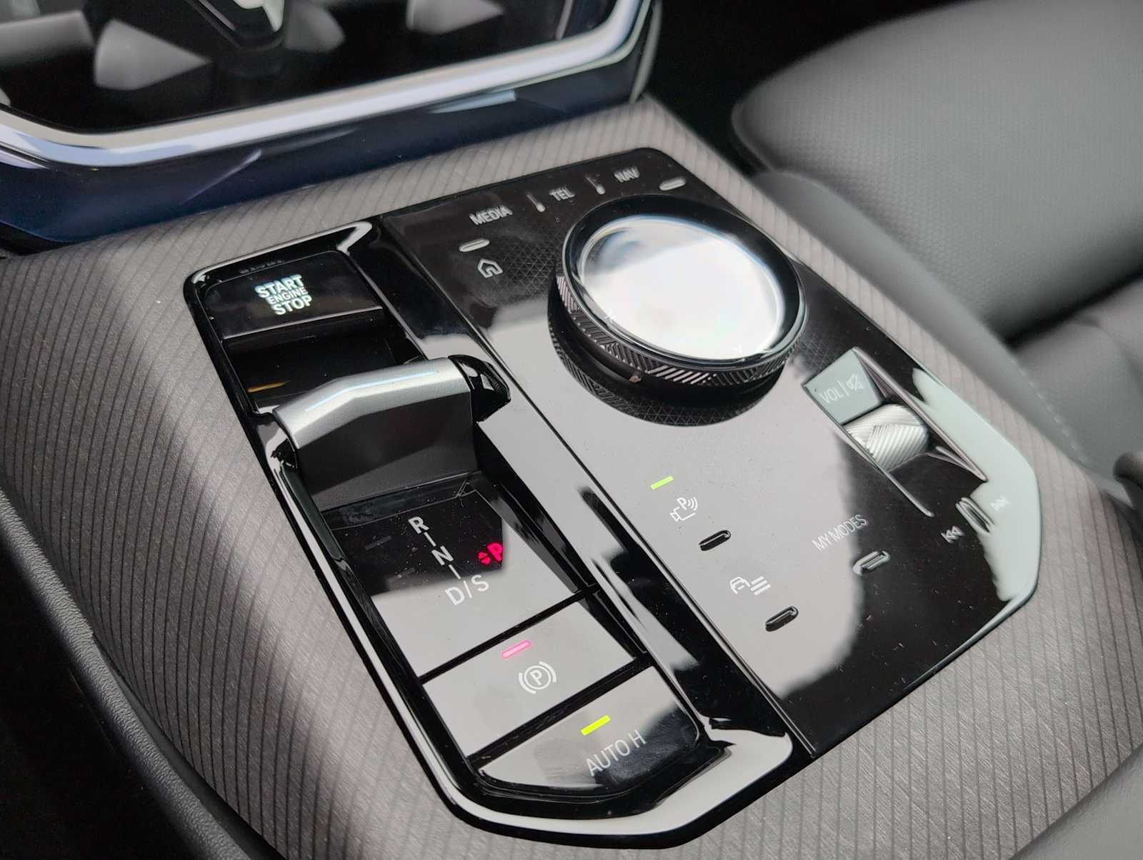 Thumbnail: 2026 BMW X3 - 32