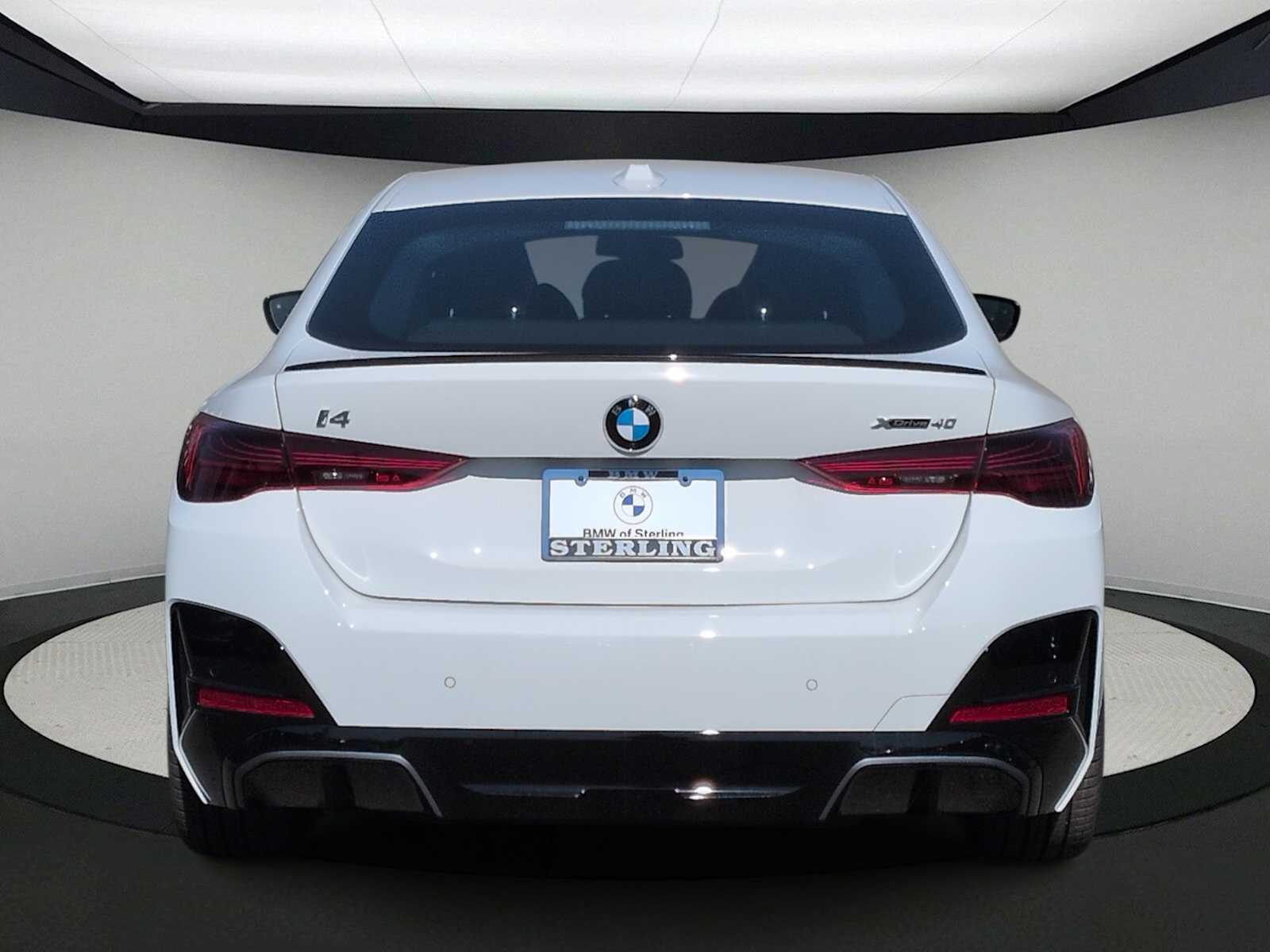 Thumbnail: 2026 BMW i4 - 7