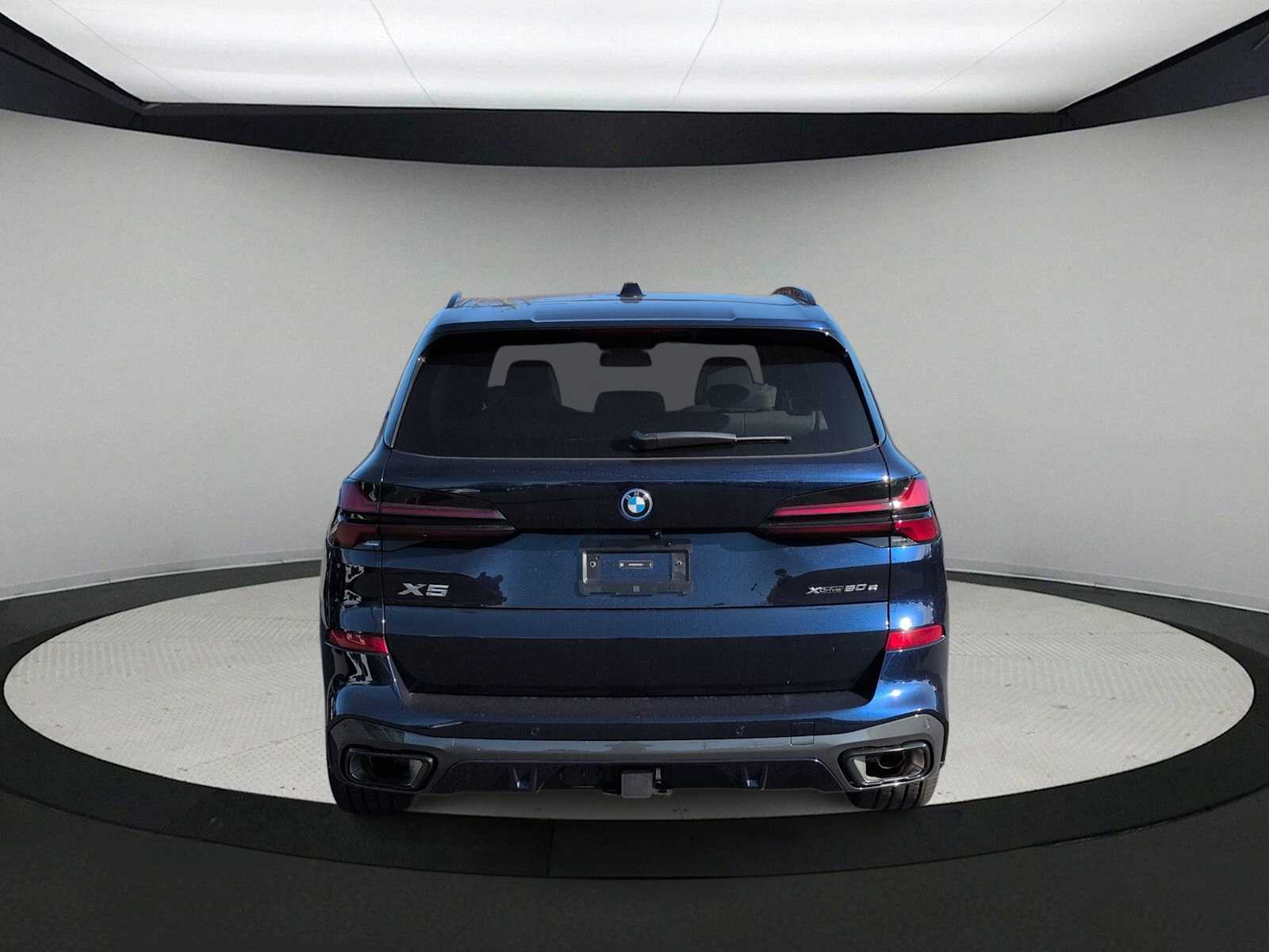 Thumbnail: 2026 BMW X5 - 7