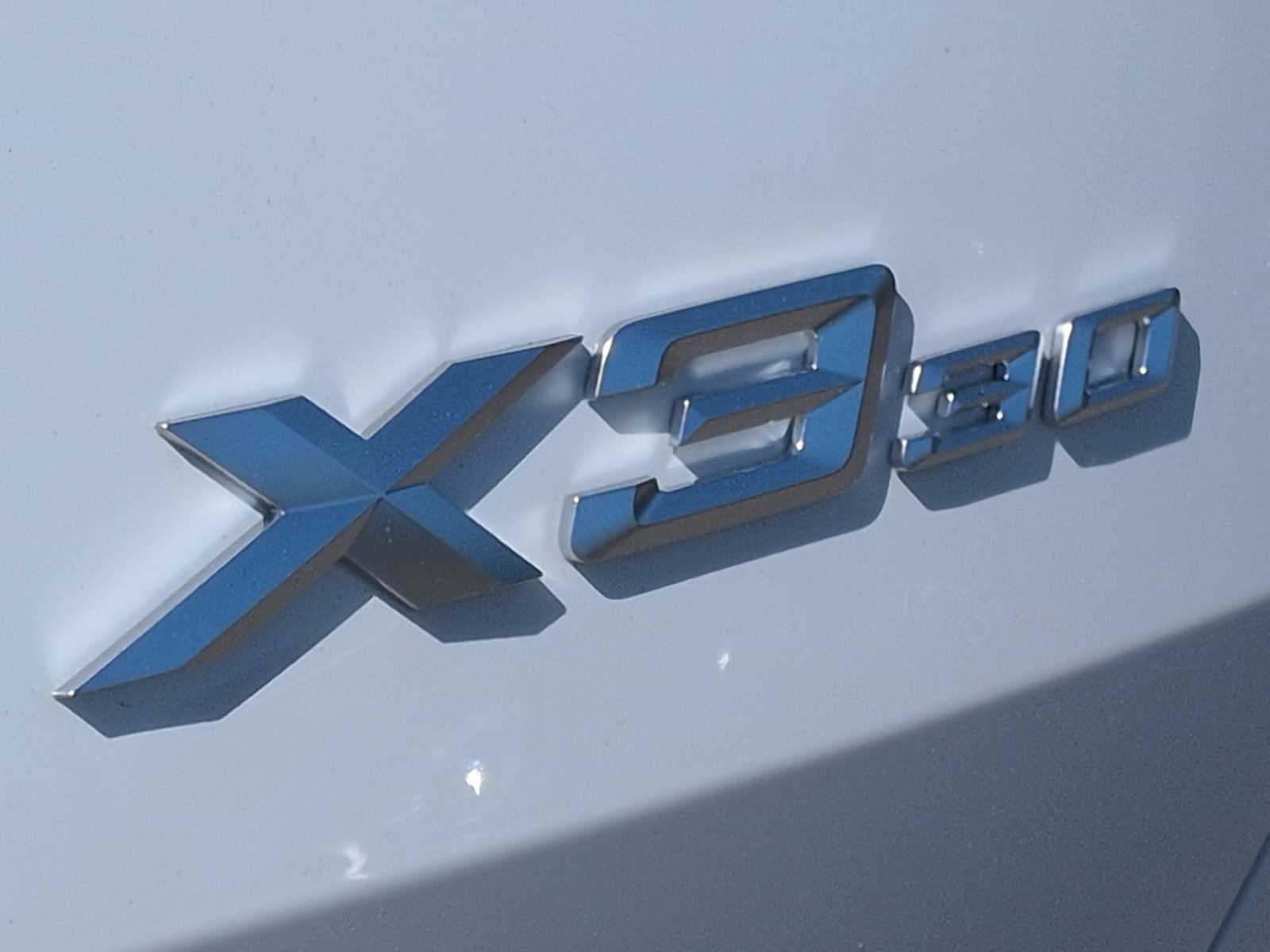 Thumbnail: 2026 BMW X3 - 13