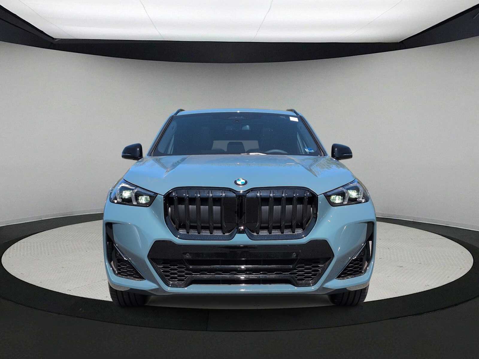 Thumbnail: 2026 BMW X1 - 3