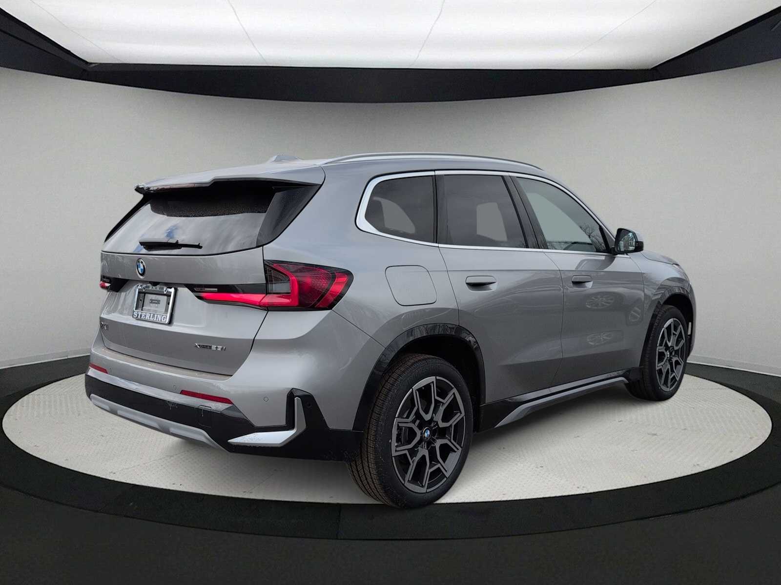 Thumbnail: 2026 BMW X1 - 8