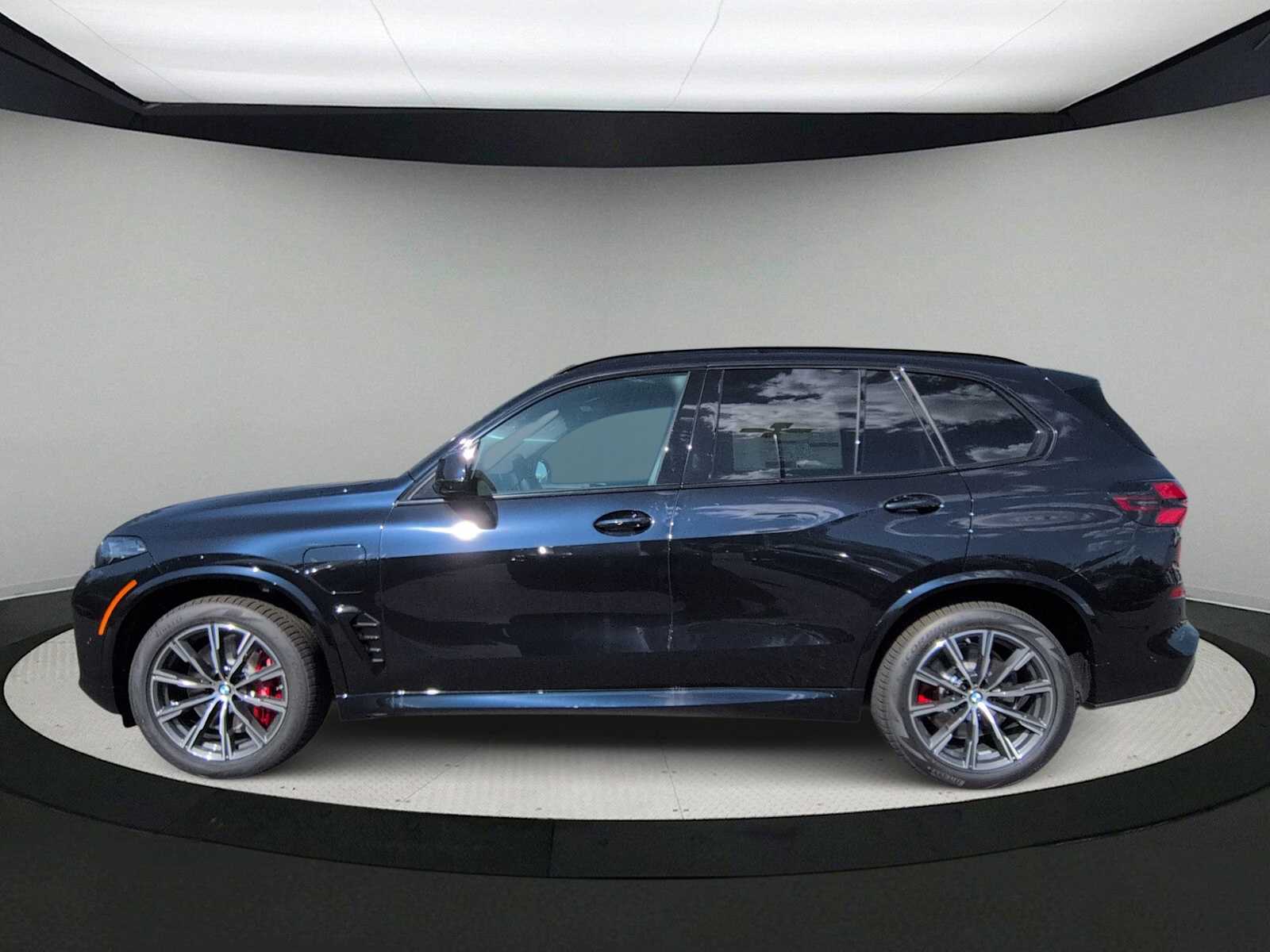 Thumbnail: 2026 BMW X5 - 5