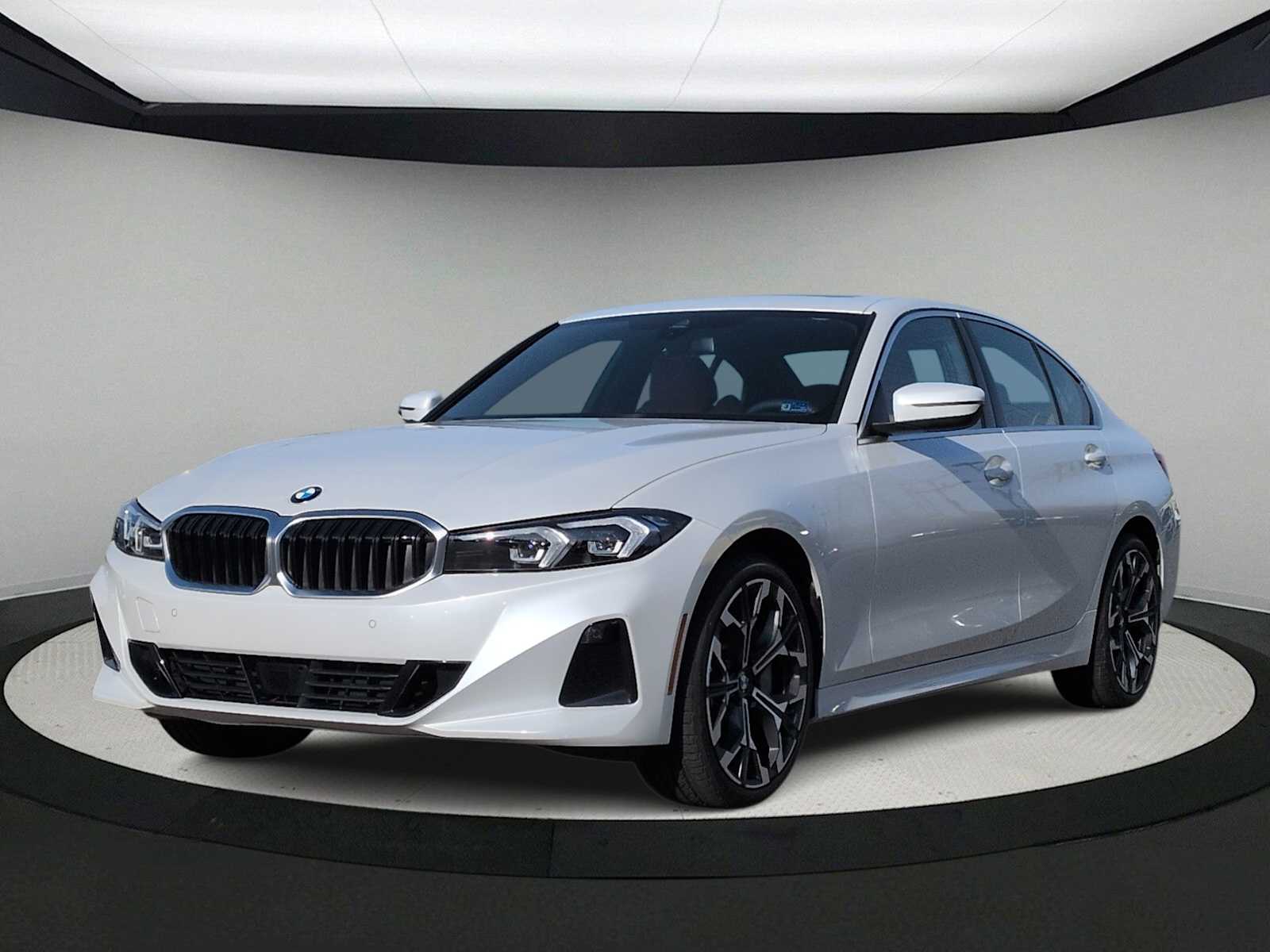 Thumbnail: 2025 BMW 3 Series - 4