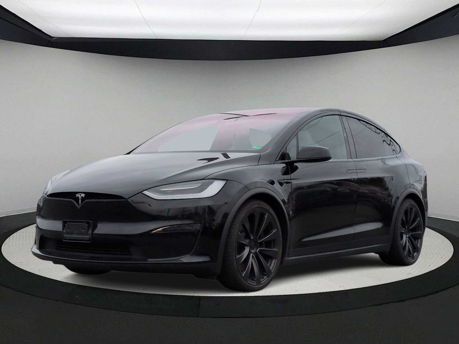 Thumbnail: 2023 Tesla Model X - 4
