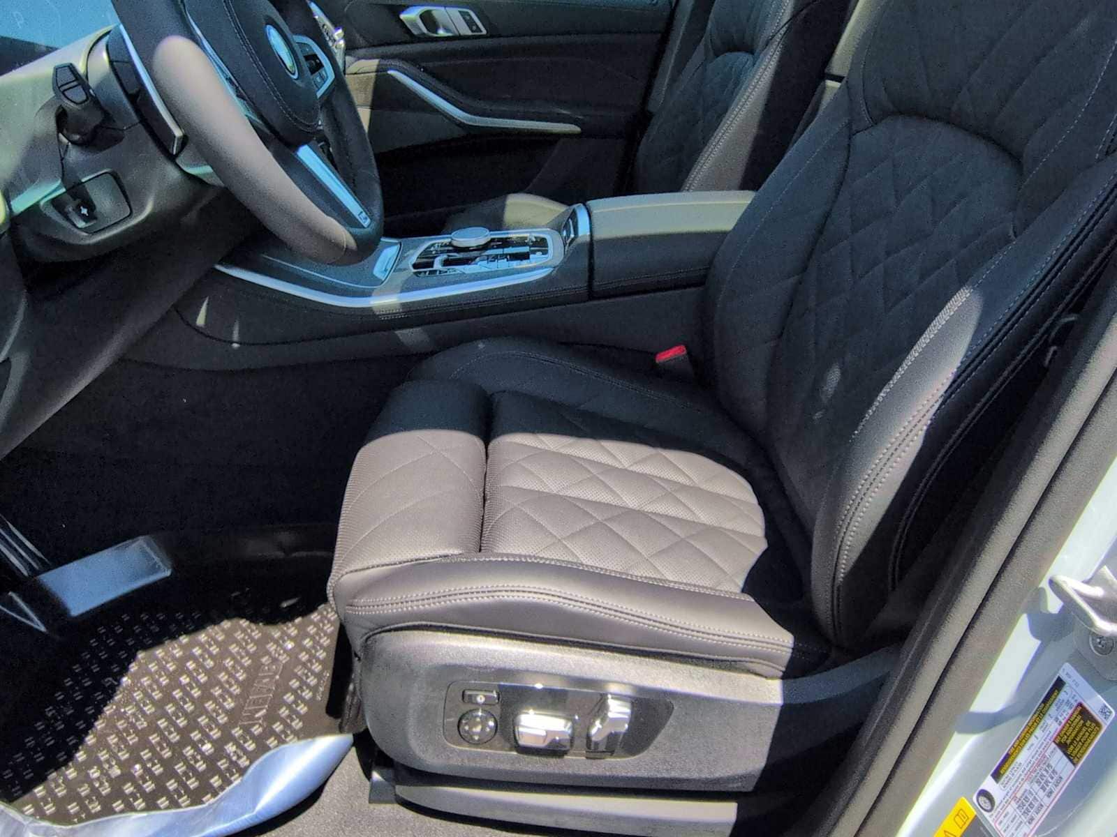 Thumbnail: 2026 BMW X5 - 18