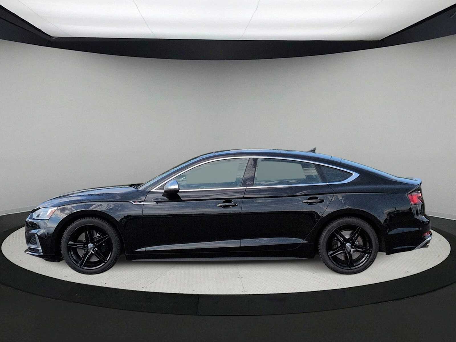 Thumbnail: 2019 Audi S5 - 4