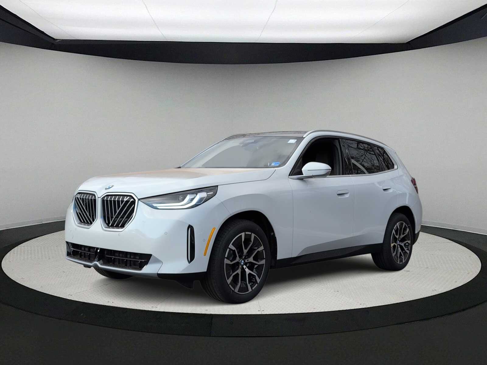Thumbnail: 2026 BMW X3 - 4