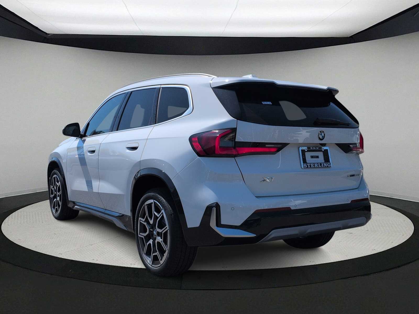 Thumbnail: 2026 BMW X1 - 6