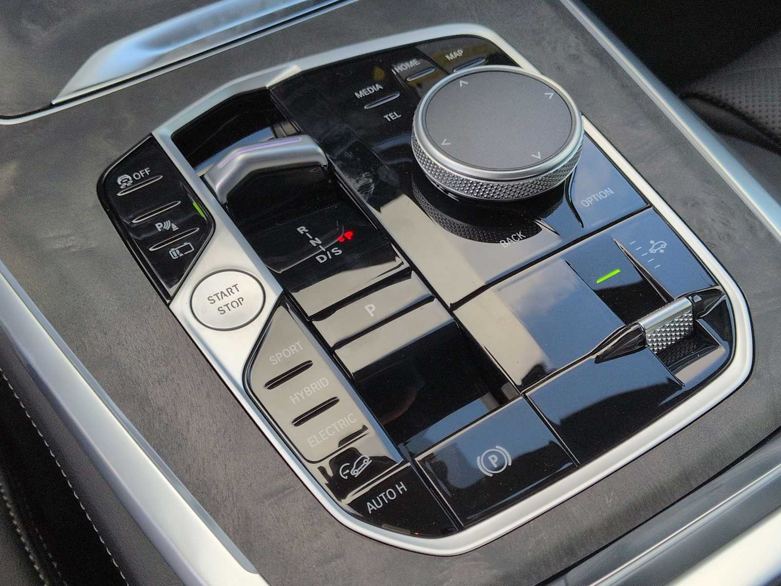Thumbnail: 2026 BMW X5 - 34