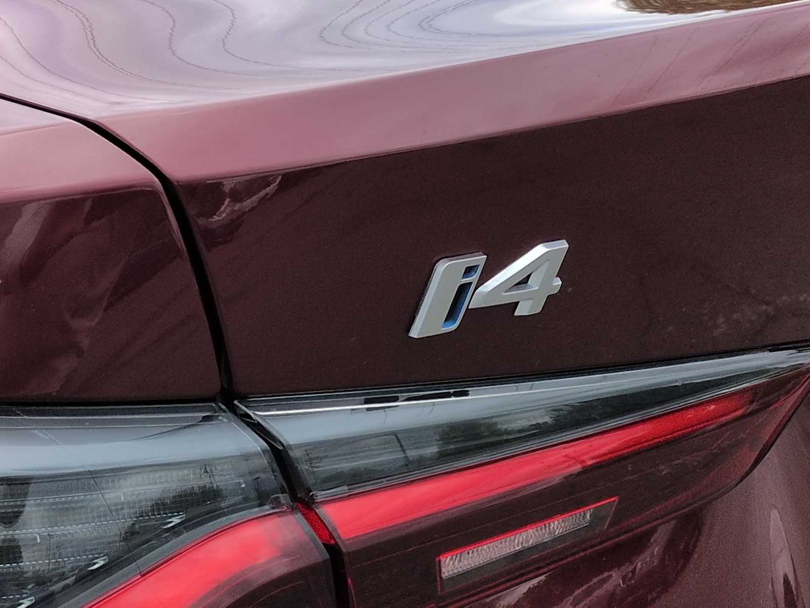 Thumbnail: 2023 BMW i4 - 13