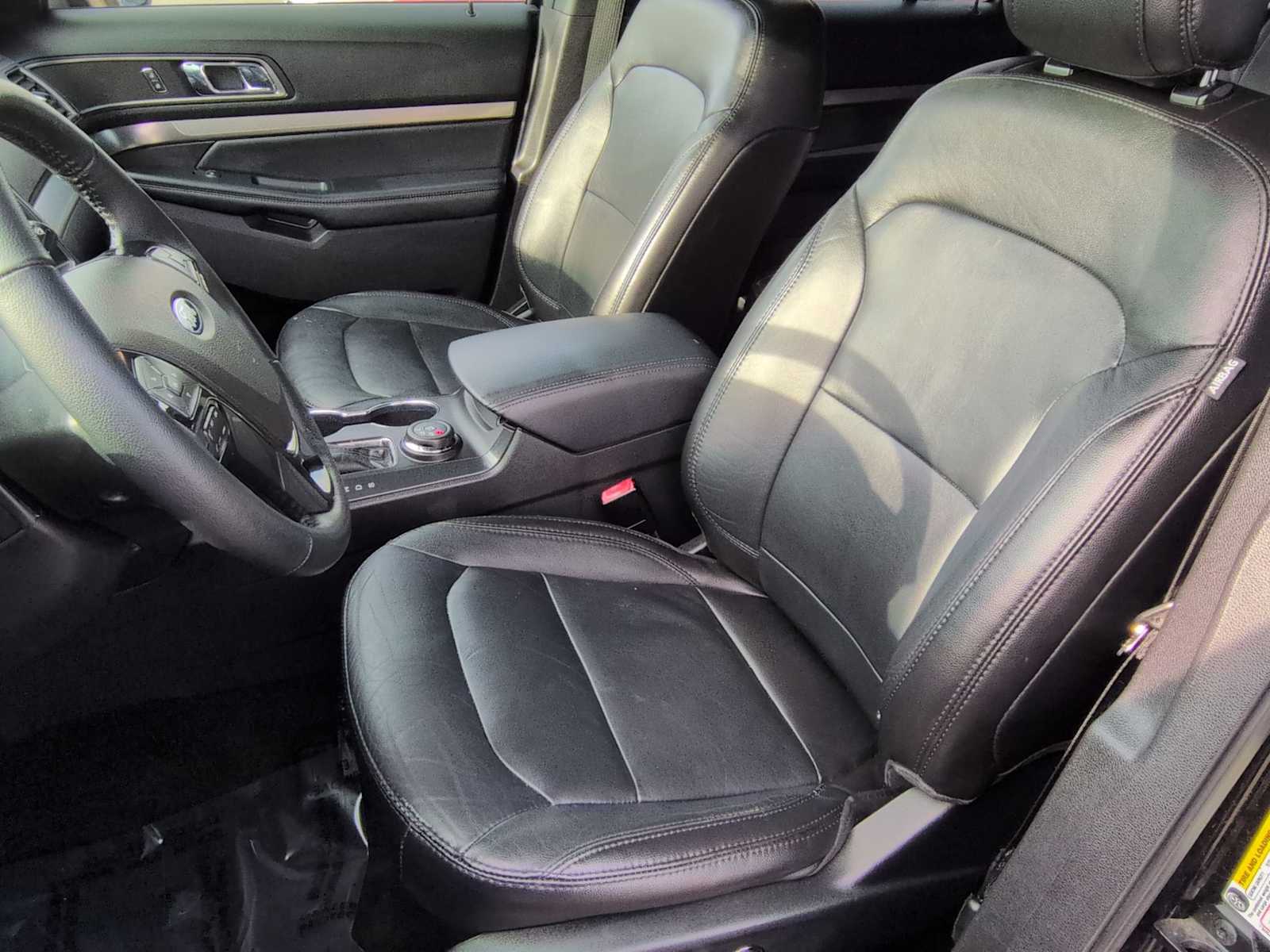 Thumbnail: 2018 Ford Explorer - 16