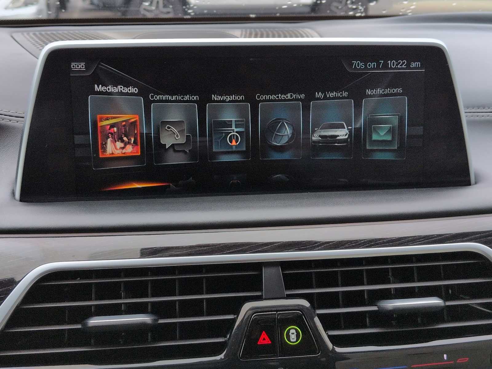 Thumbnail: 2016 BMW 7 Series - 28