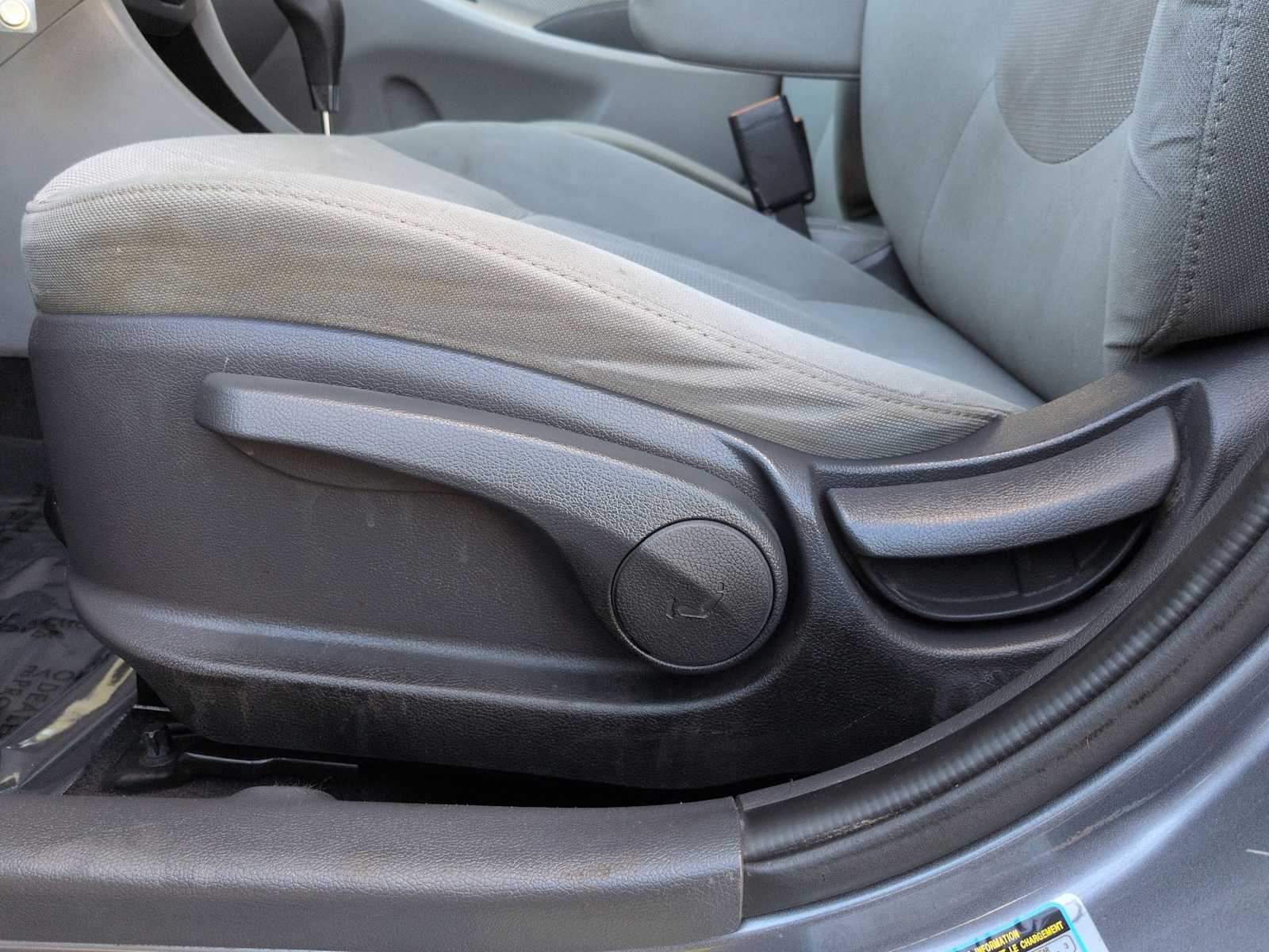 Thumbnail: 2014 Hyundai Accent - 18