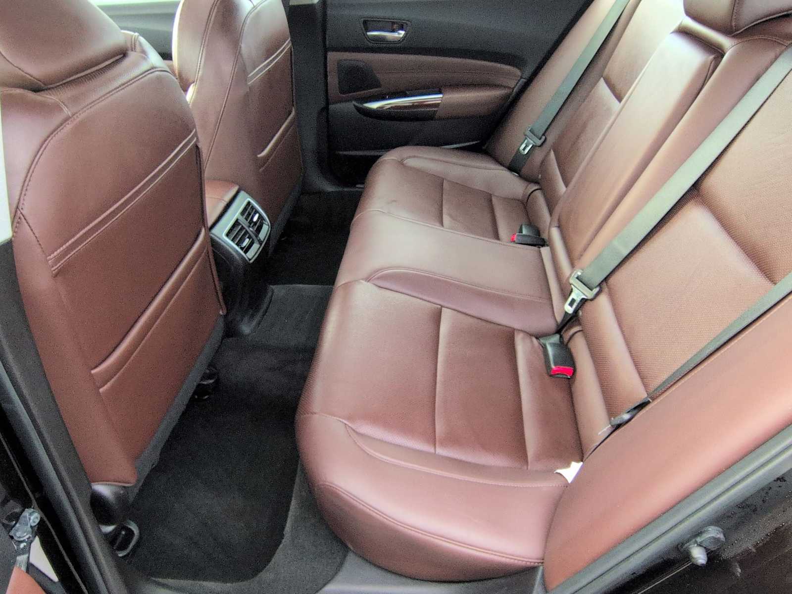 Thumbnail: 2016 Acura TLX - 21