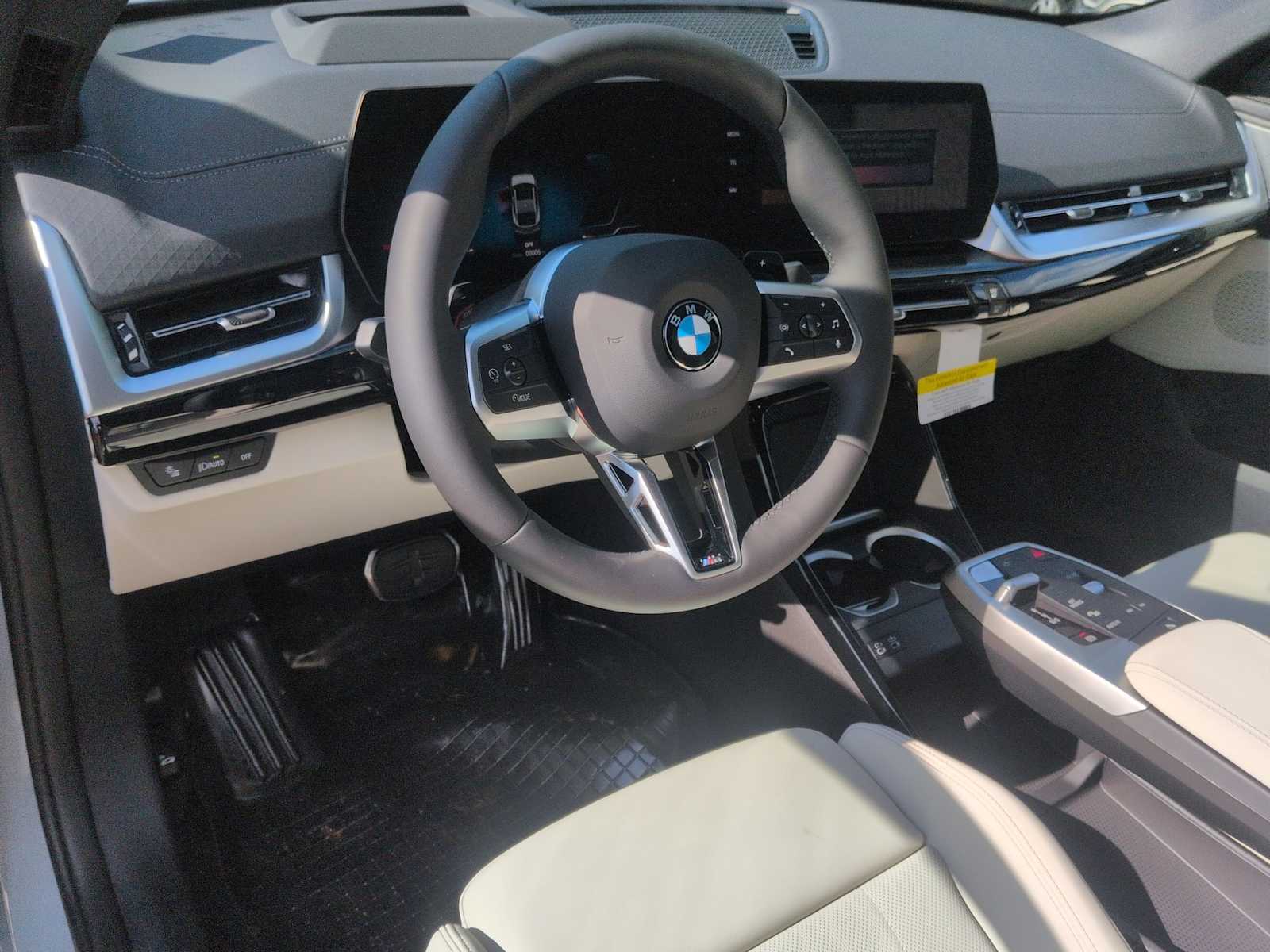 Thumbnail: 2026 BMW X2 - 10