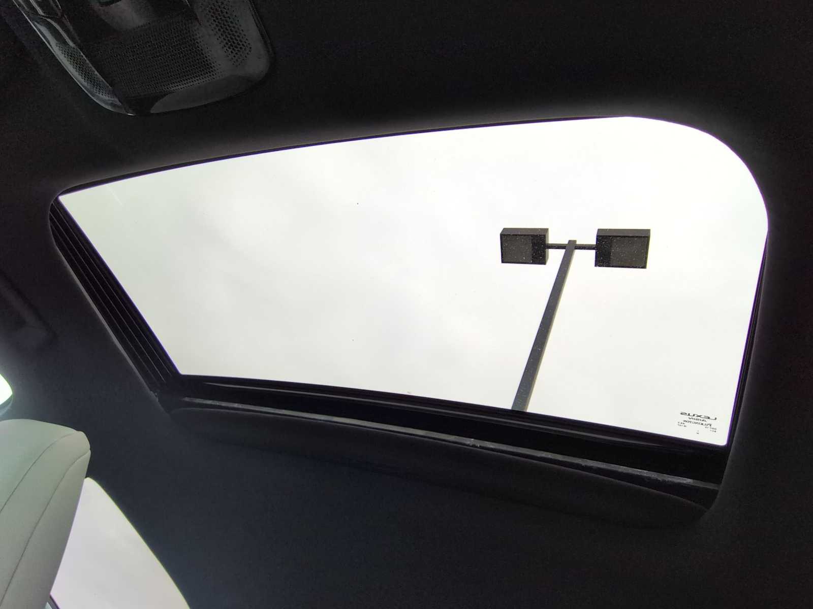 Thumbnail: 2024 Lexus RX - 20