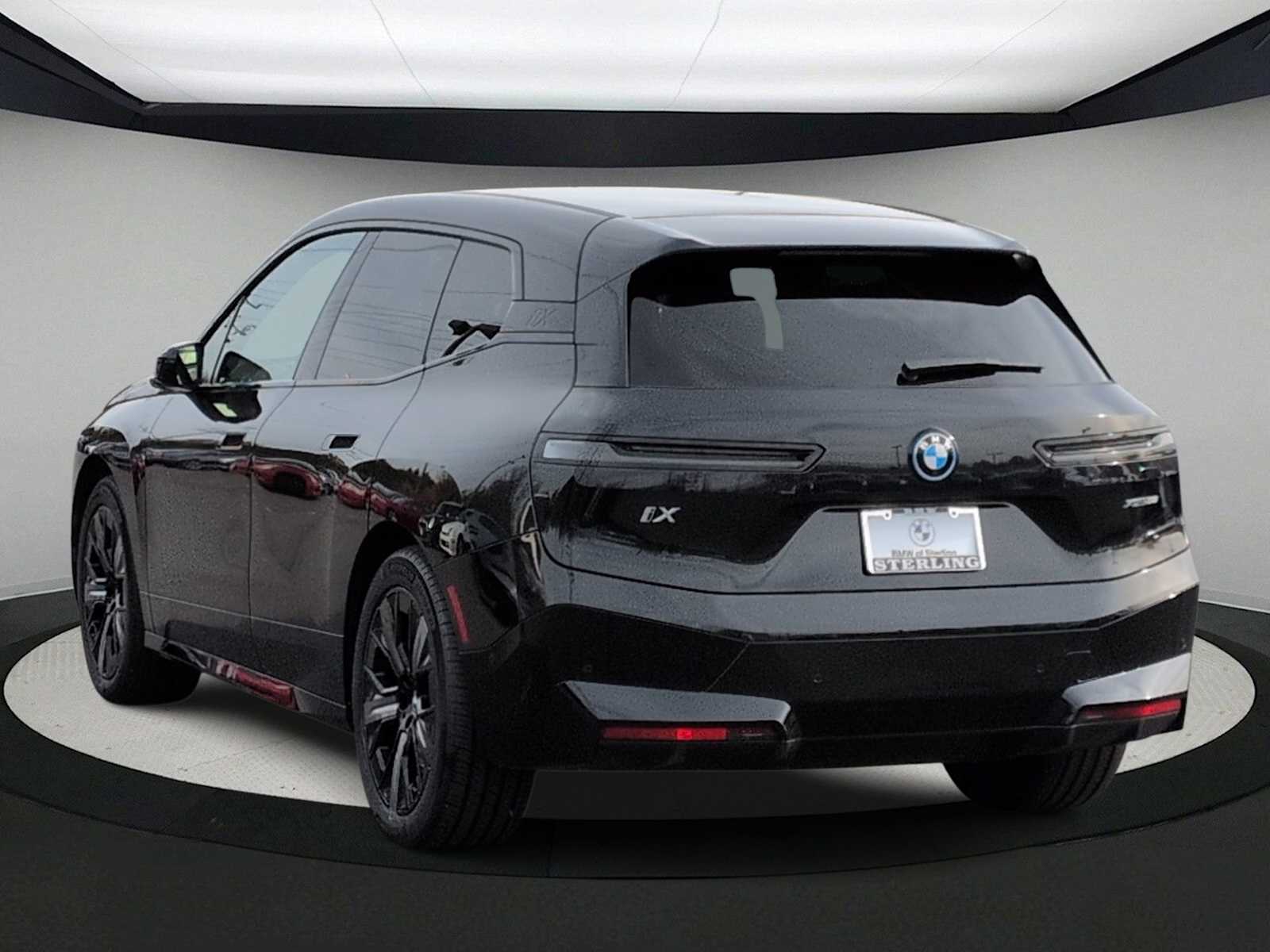 Thumbnail: 2025 BMW iX - 6