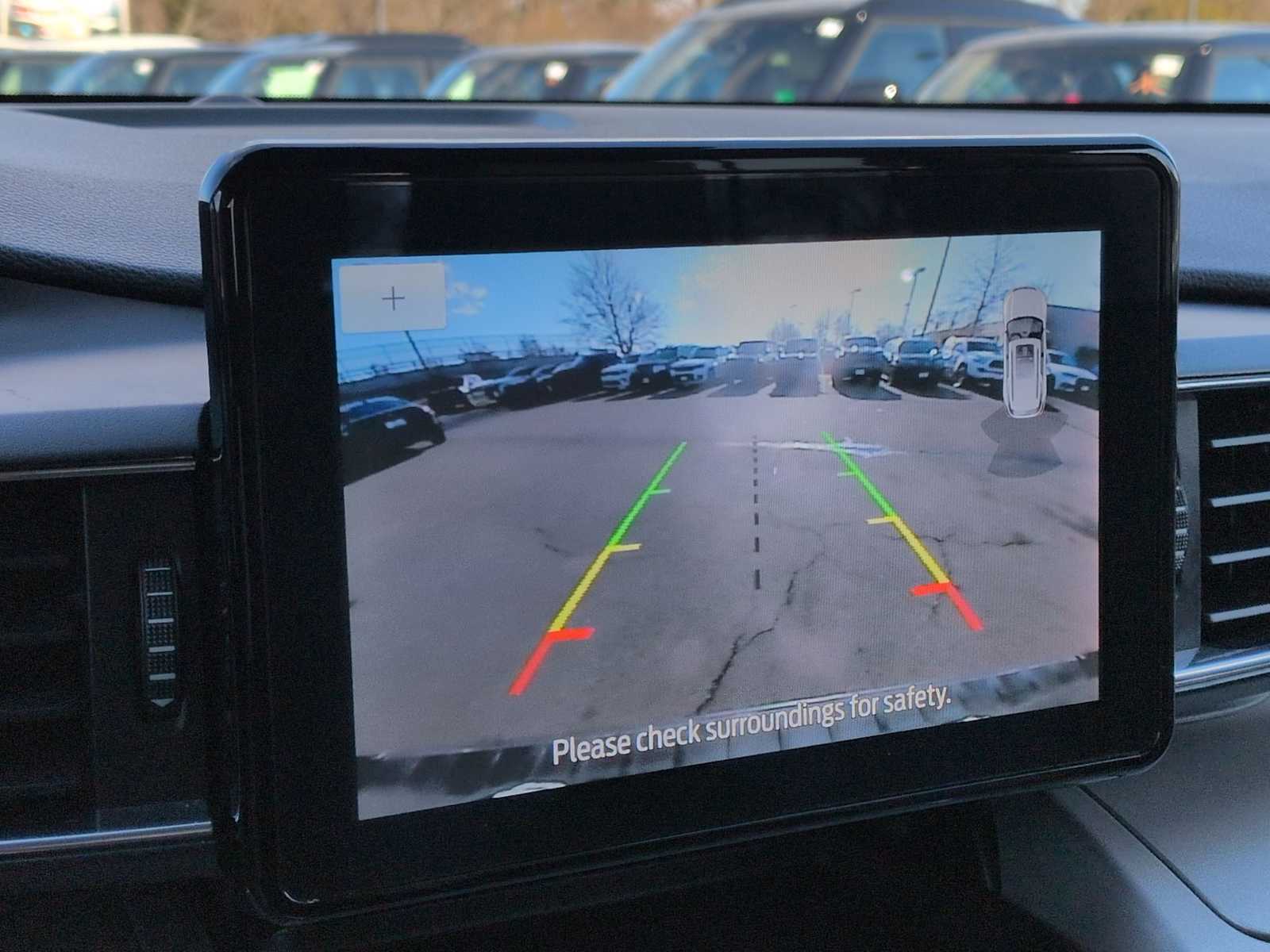 Thumbnail: 2023 Ford Explorer - 29