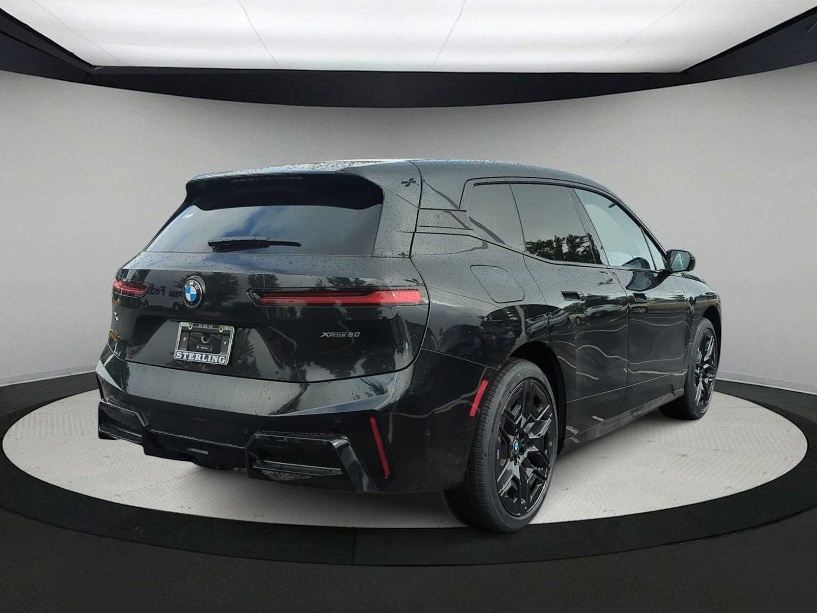 Thumbnail: 2026 BMW iX - 8