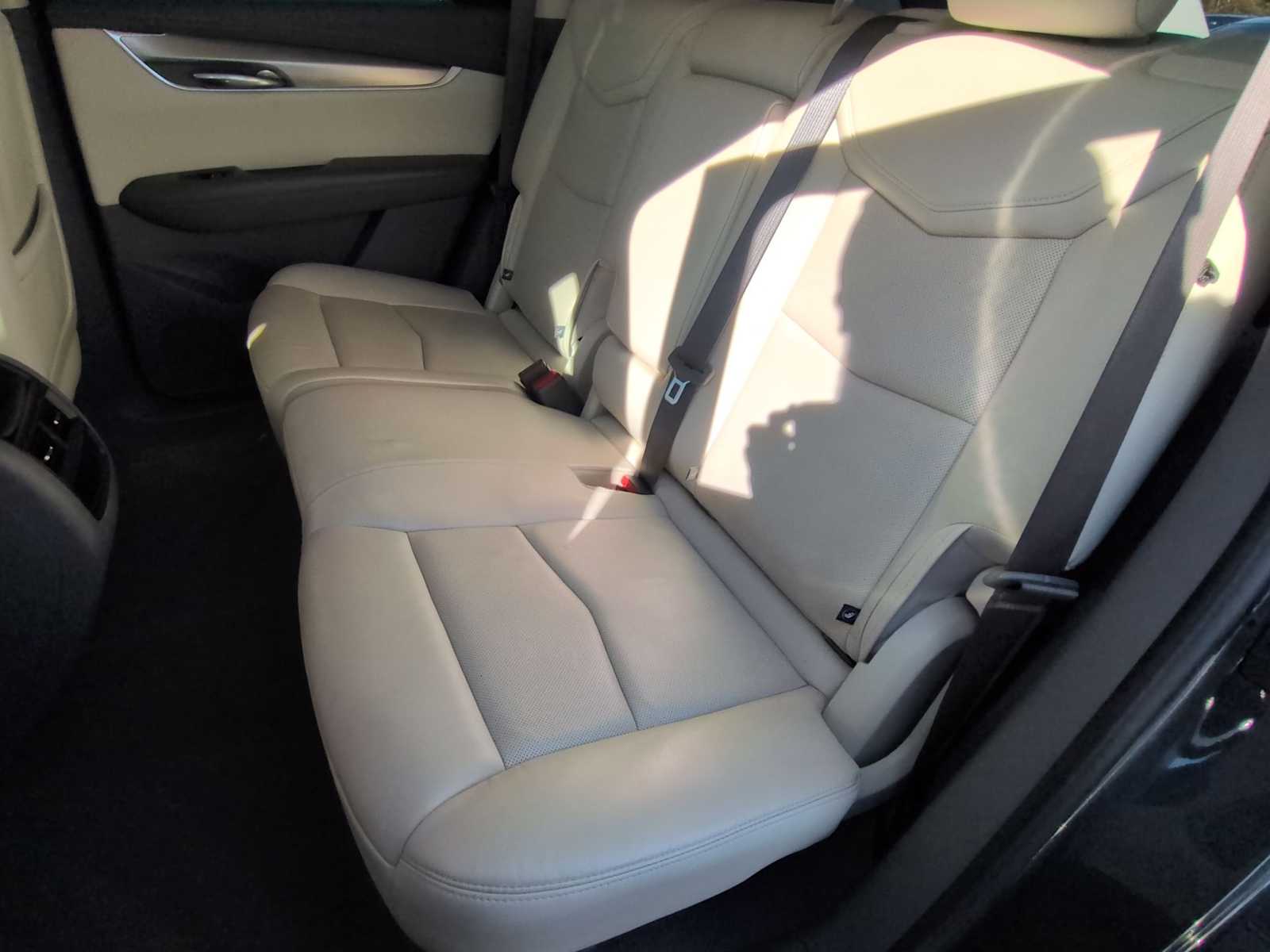 Thumbnail: 2019 Cadillac XT5 - 20