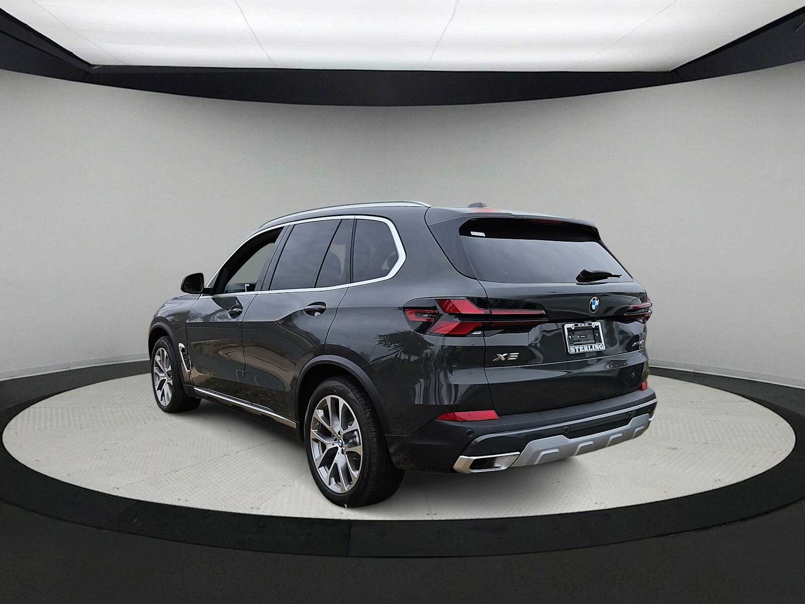 Thumbnail: 2026 BMW X5 - 6