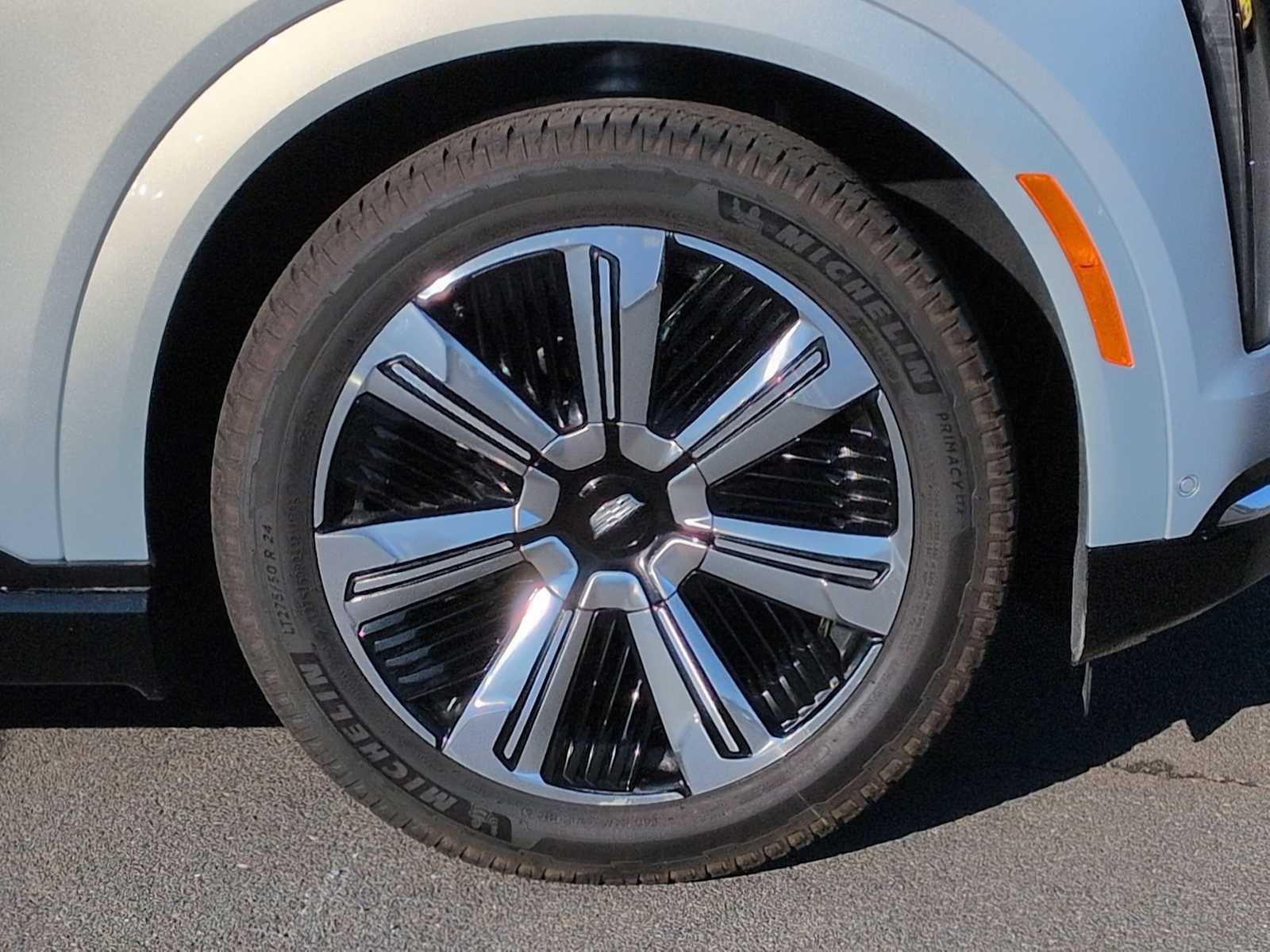 Thumbnail: 2025 Cadillac Escalade IQ - 14