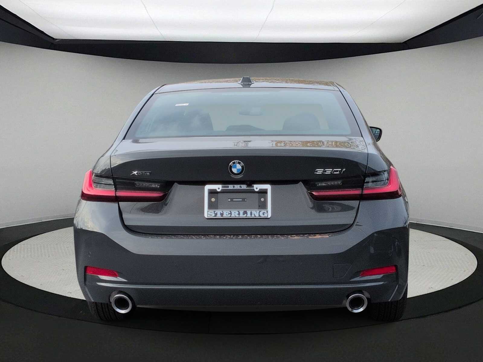 Thumbnail: 2026 BMW 3 Series - 7